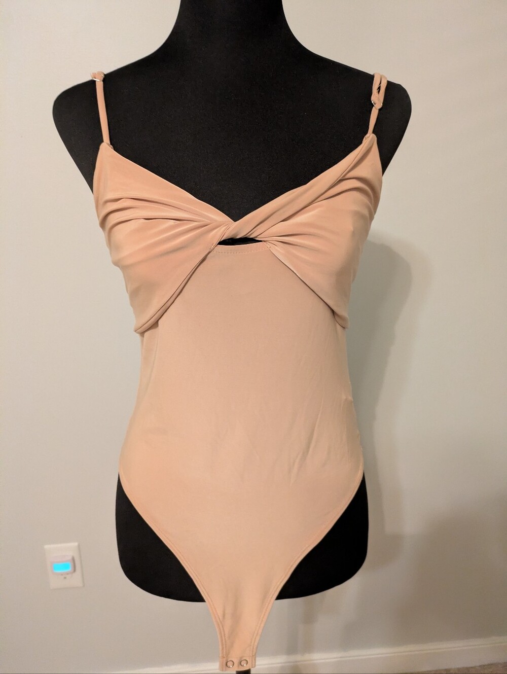 NWT Forever21 Twist-Front Nude Bodysuit Size L Super Soft Super Stretch